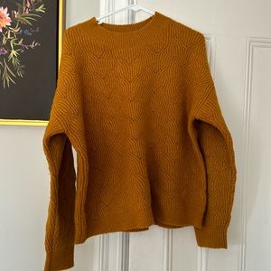 Treasure & Bond mustard yellow sweater - women’s size large